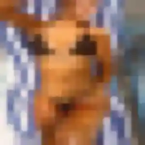 Photo exclusive de Astan, 25 ans à Mousseaux-sur-Seine - plan discret