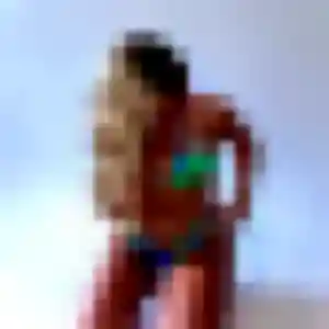 Thalia, 35 ans, connectée à Moyaux pour une rencontre coquine