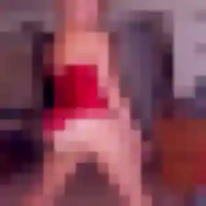 Isis, femme de 43 ans cherche plan cul à Moye