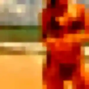Titilayo, 31 ans, connectée à Munchhausen pour un plan cul