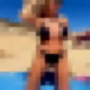 Divine, 36 ans, connectée à Mur-de-Barrez pour une rencontre coquine