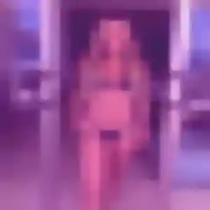 Faustine, femme de 24 ans cherche plan cul à Muret