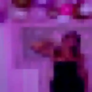 Aya, 22 ans, connectée à Murianette pour un plan cul