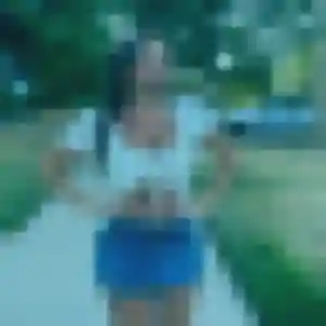 Charmante Zoé, 38 ans à Narrosse - voir sa photo