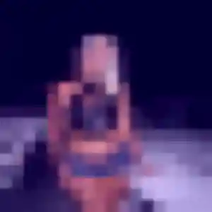 Faith, 25 ans, connectée à Nazelles-Négron pour une rencontre coquine
