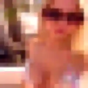 Photo de Dieynaba à Neuville-Saint-Amand (45 ans) - plan cul anonyme