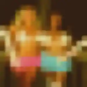 Sexy Esther, 28 ans à Niedermodern - voir sa photo