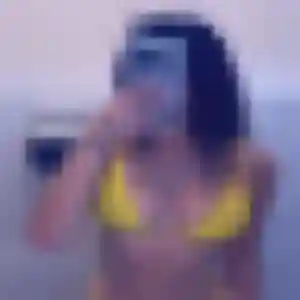 Soline, 23 ans, en ligne à Oizé pour un plan cul