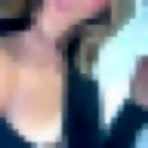 Yvette, fille de 34 ans propose plan cul à Onesse-Laharie