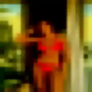 Rejoins Zuri, 39 ans à Ouches gratuitement