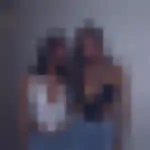 Lola, femme de 22 ans propose plan cul à Paimpont