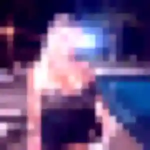 Déborah, fille de 31 ans cherche plan cul à Perrex