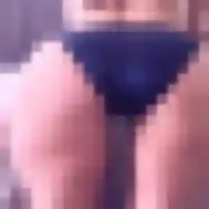 Bola, 22 ans, disponible à Pers-Jussy pour une rencontre coquine