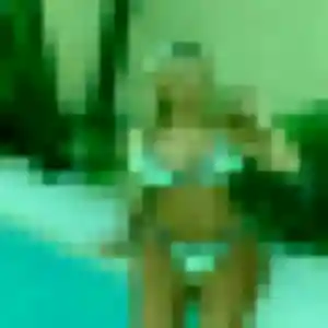 Contacte Charline, 42 ans à Peyre en Aubrac gratuitement