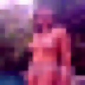 Amira (36 ans) à Peyrilhac cherche une rencontre aujourd'hui
