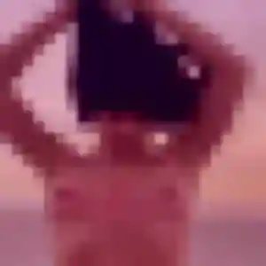 Rejoins Anaïs, 34 ans à Pierres en privé