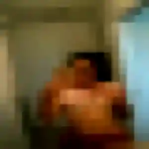 Photo de Perrine à Pierrevillers (33 ans) - plan cul gratuit