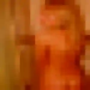 Céline, 24 ans, connectée à Plailly pour une rencontre coquine