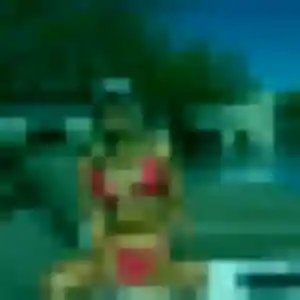 Photo de Bérénice à Plombières-les-Bains (28 ans) - plan cul discret