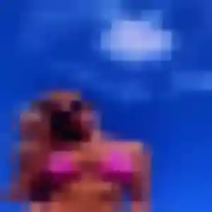 Jolie Keza, 30 ans à Plomeur - la contacter