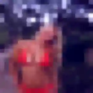 Ursula, femme de 23 ans cherche plan cul à Plougonver