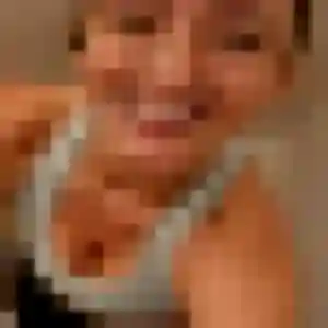 Mariam, 23 ans, cherche un plan cul à Plounévez-Moëdec