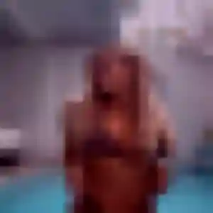 Belle Toyin, 43 ans à Plounévézel - découvrir son profil