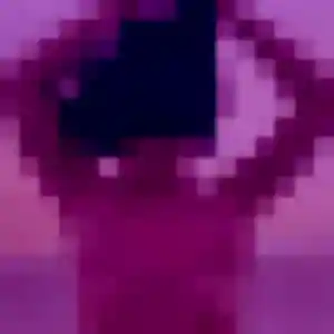 Naïma, femme de 27 ans cherche plan cul à Plouvara
