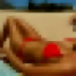 Photo de Salamata à Plouzévédé (32 ans) - plan cul discret