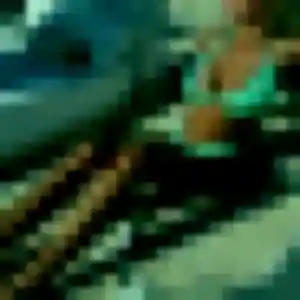 Mumbi, femme de 41 ans cherche plan cul à Poillé-sur-Vègre