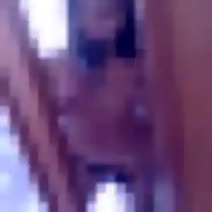 Delphine (37 ans) à Pontpierre cherche une rencontre ce soir