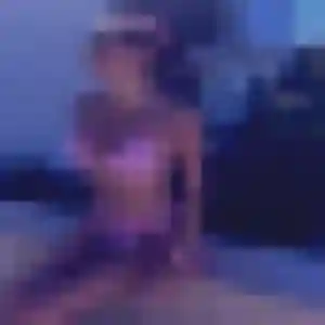 Perrine, 32 ans, cherche un plan cul à Poullan-sur-Mer