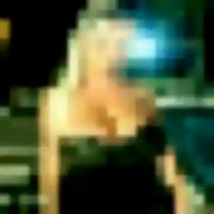 Photo de Ablavi à Priay (34 ans) - plan cul anonyme