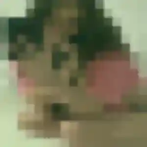 Samira, 23 ans, en ligne à Proyart pour un plan cul