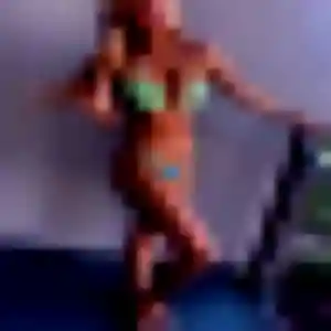 Pénélope, 36 ans, disponible à Puiseux-en-France pour un plan cul