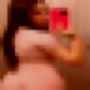 Neneh, 42 ans, dispo pour plan cul à Pujols