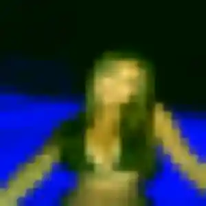 Esi (35 ans) à Quettreville-sur-Sienne propose une rencontre maintenant