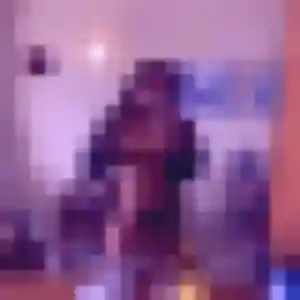 Photo de Toyin à Quiberon (23 ans) - plan cul anonyme