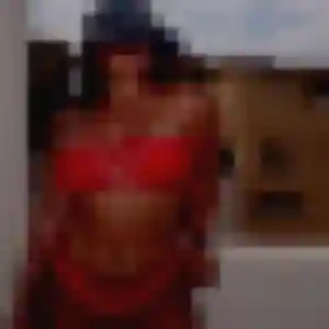 Sira, 35 ans, dispo pour plan cul à Quinçay