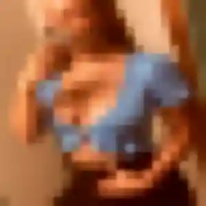 Ngozi (24 ans) à Ramonchamp cherche un plan cul aujourd'hui