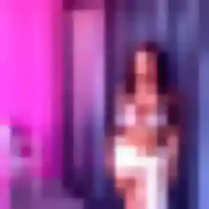 Profil de Carine à Regnéville-sur-Mer (32 ans) - plan cul gratuit