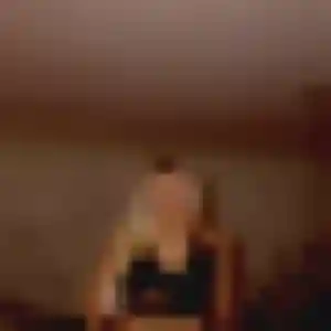Adélaïde, 36 ans, dispo pour plan cul à Rexpoëde