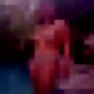 Grace, 27 ans, en ligne à Ria-Sirach pour une rencontre coquine