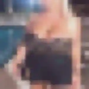 plan cul à Ribaute-les-Tavernes : photo de Keza, 42 ans - accès libre