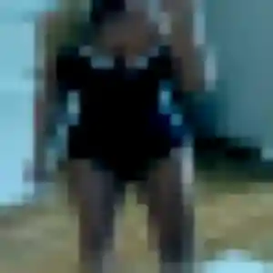 Hawa, femme de 24 ans veut plan cul à Roiffieux