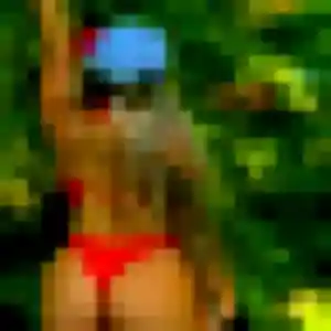 Karima, fille de 28 ans cherche plan cul à Roost-Warendin
