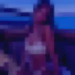 Divine, 38 ans, connectée à Rouillon pour un plan cul
