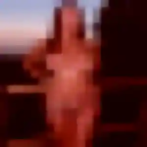Photo privée de Rehema, 38 ans à Rumilly-en-Cambrésis - plan discret