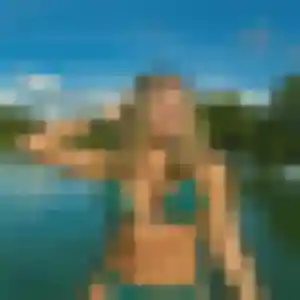 Sixtine, 22 ans, connectée à Sadroc pour une rencontre coquine