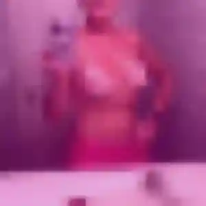 Profil de Favour à Saint-Alban-de-Roche (37 ans) - plan cul gratuit